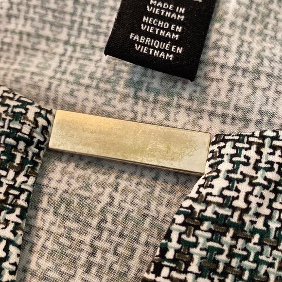 WHBM Sleeveless Plaid Shell - Picture 10 of 15